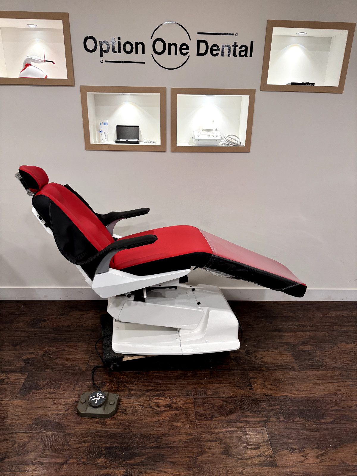 Belmont Dental Chair,  Bel 20 _ Refurbished
