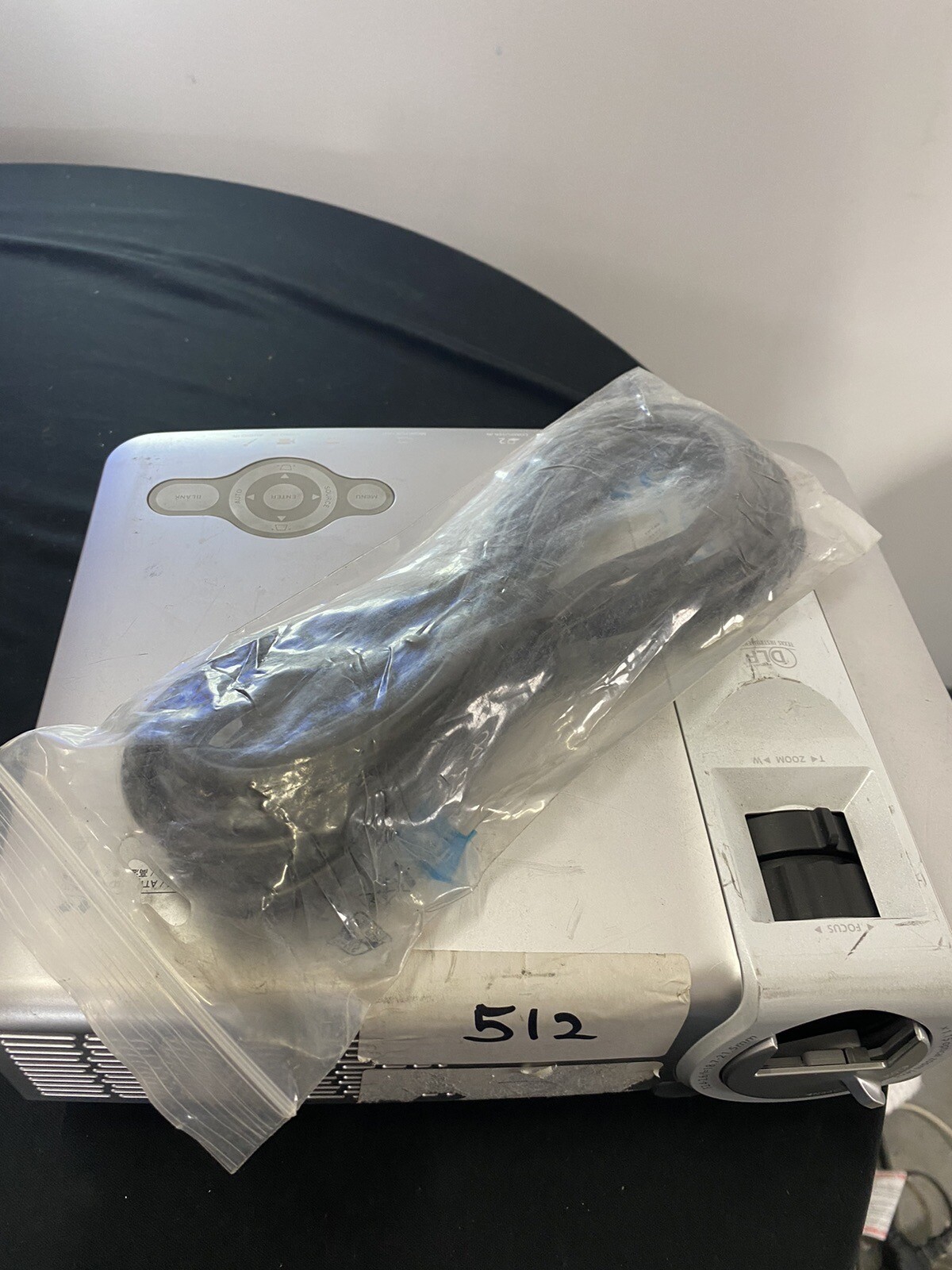 TAXAN DATA PROJECTOR KG-PV131XH30