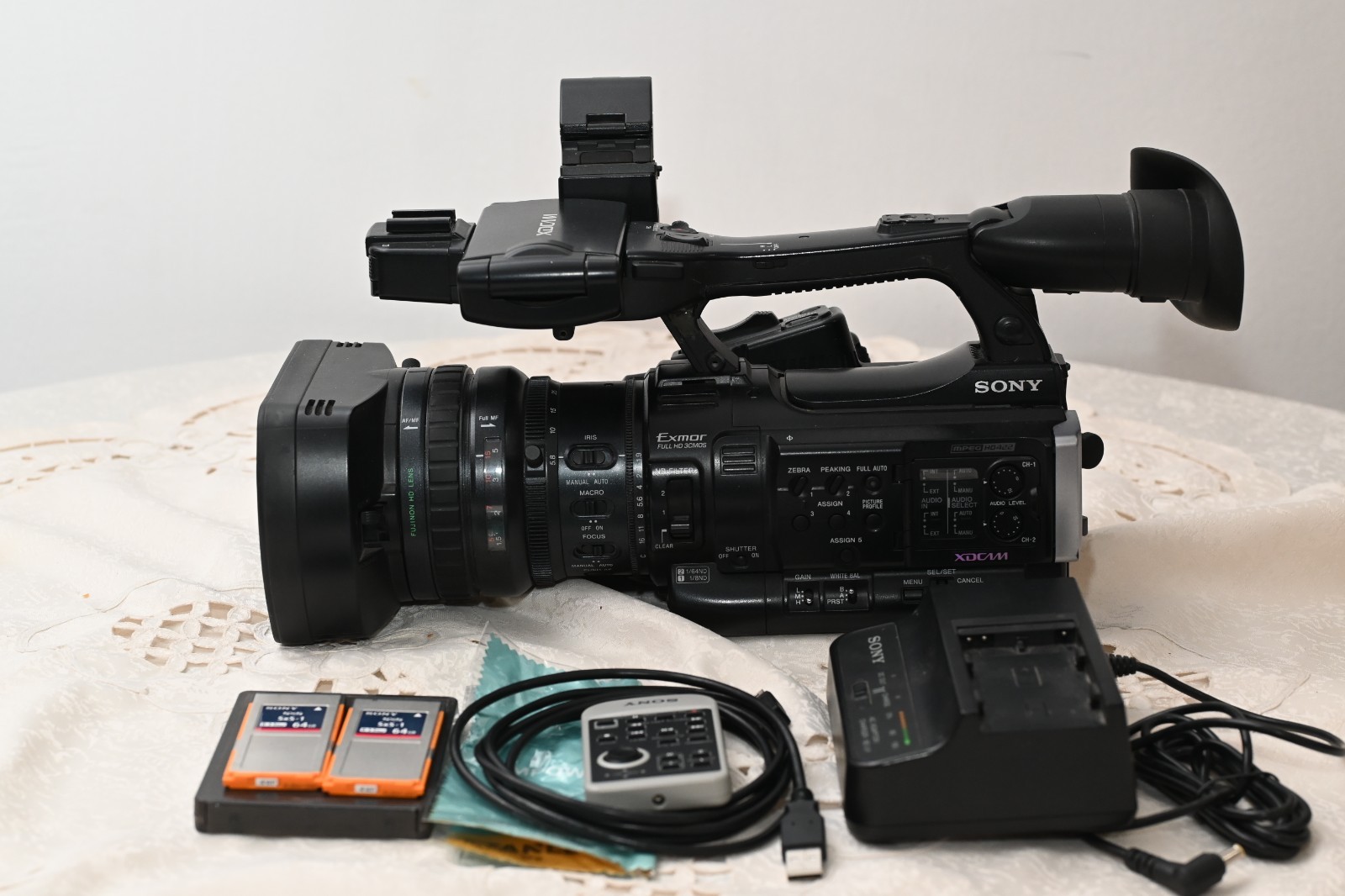 Sony PMW-200 XDCAM HD422 Camcorder
