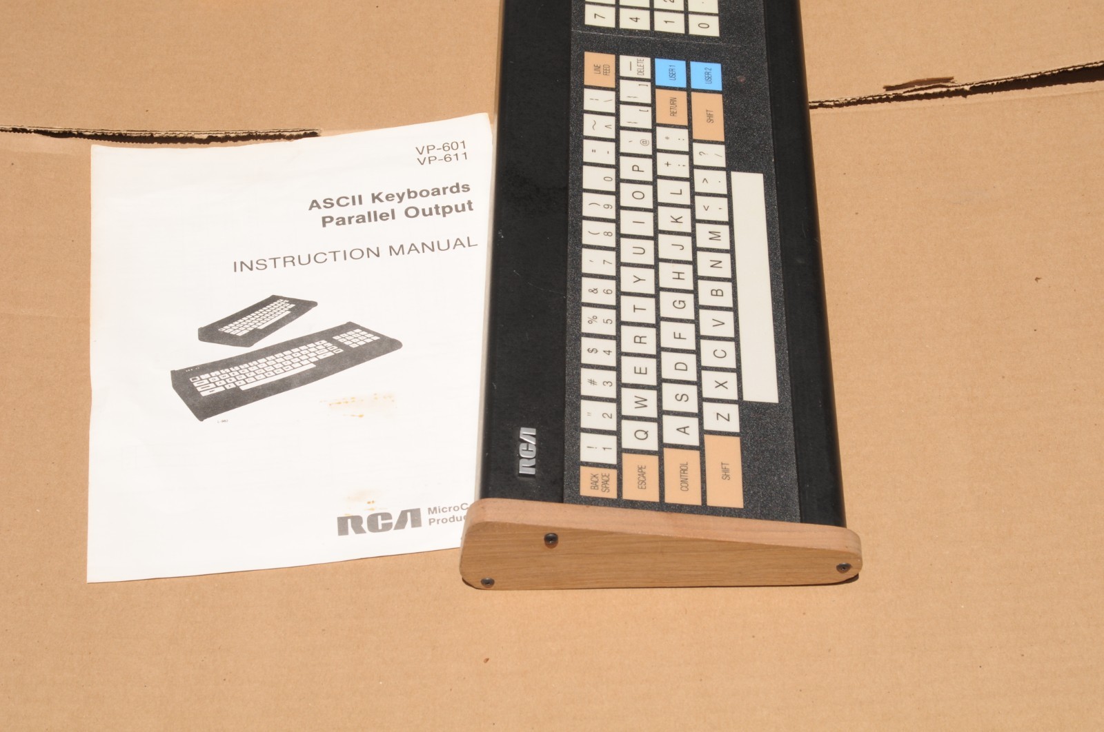 RCA PARALLEL ASCII OUTPUT KEYBOARD, Model VP-611, used, tested, Working