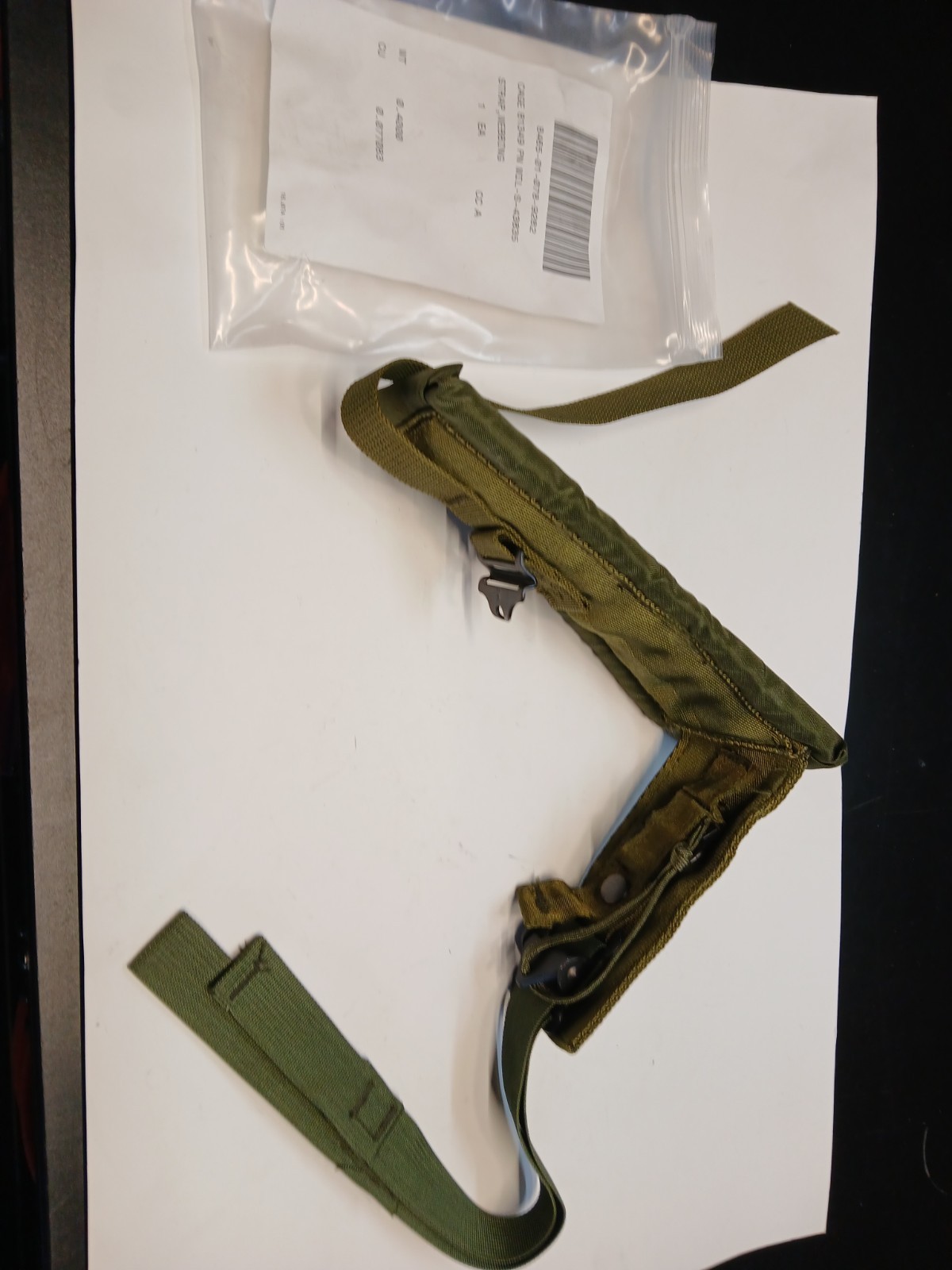 GENUINE US  MILITARY WEBBING STRAP. OLIVE DRAB GREEN COLOR, ADJUSTABLE, NEW !
