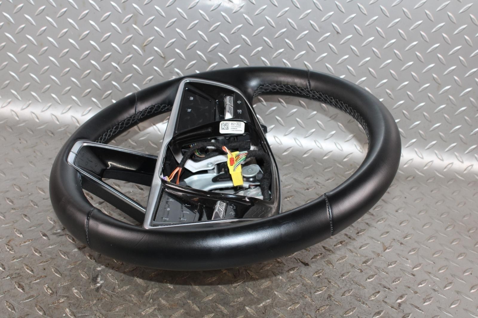 23-25 LYRIQ Black Leather Driver Column Steering Wheel Controls OEM Factory