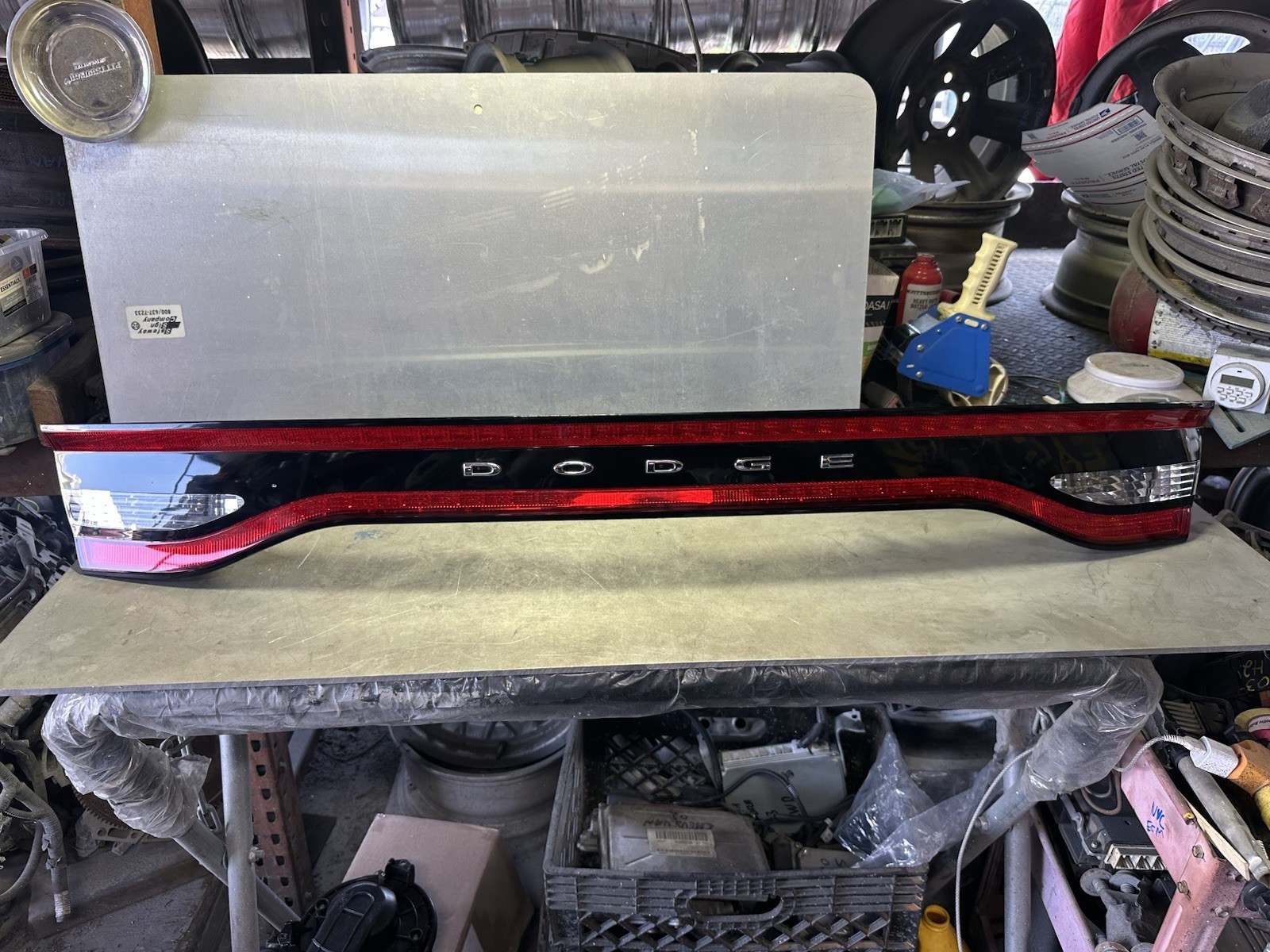 2013-2016 DODGE DART REAR CENTER TAIL LIGHT BAR OEM NO LED