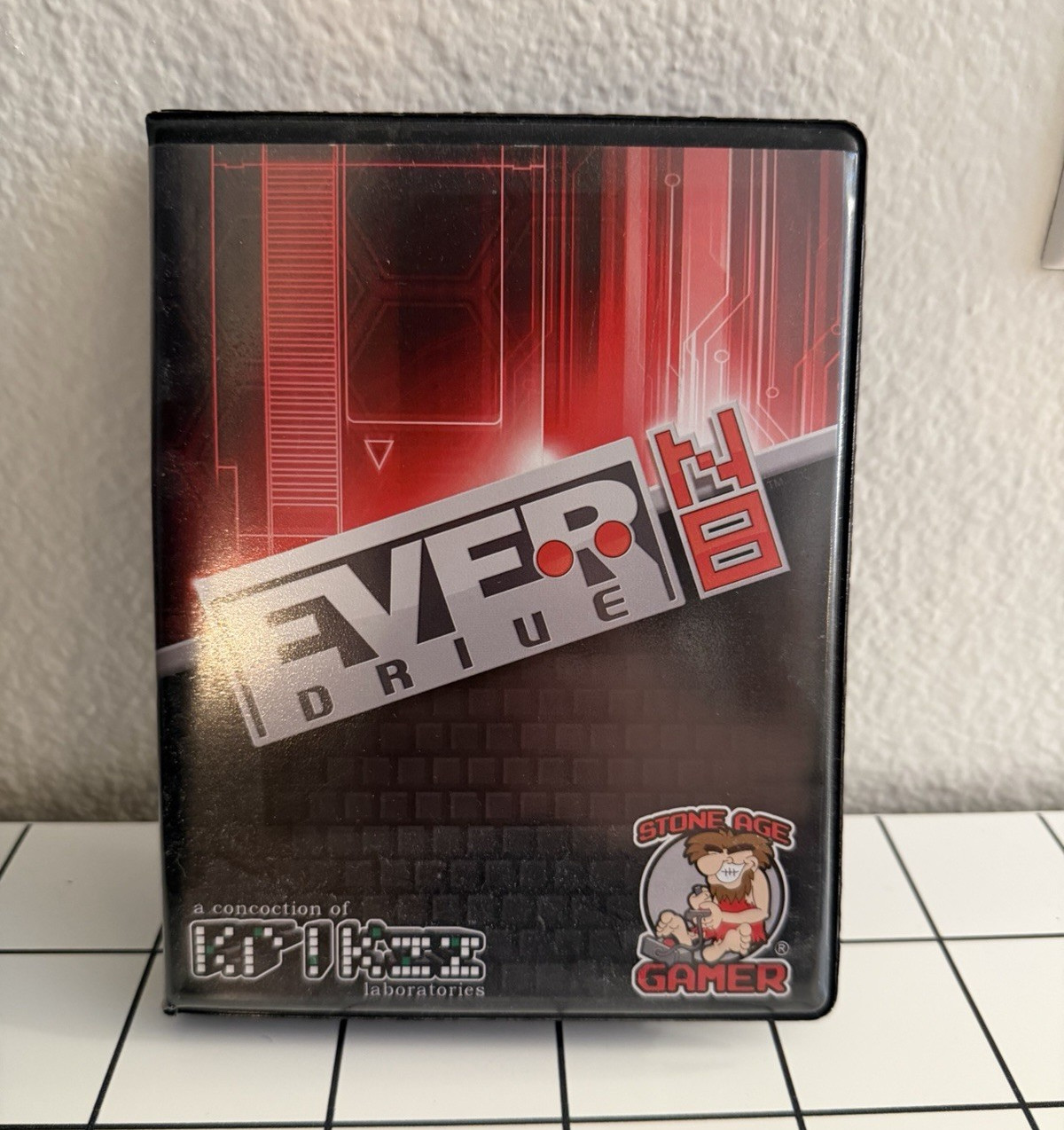 Krikzz EverDrive N8 NES Flash Cartridge w/ 2GB SD Card