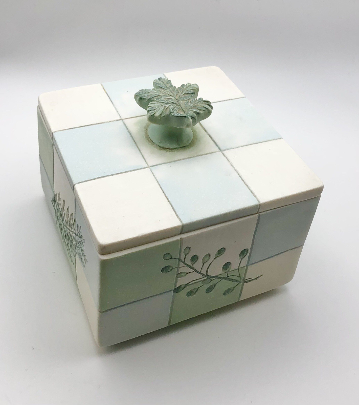 Croscill Rainier Ceramic Vanity Canister W/Checkerboard Pattern & Leaf Knob