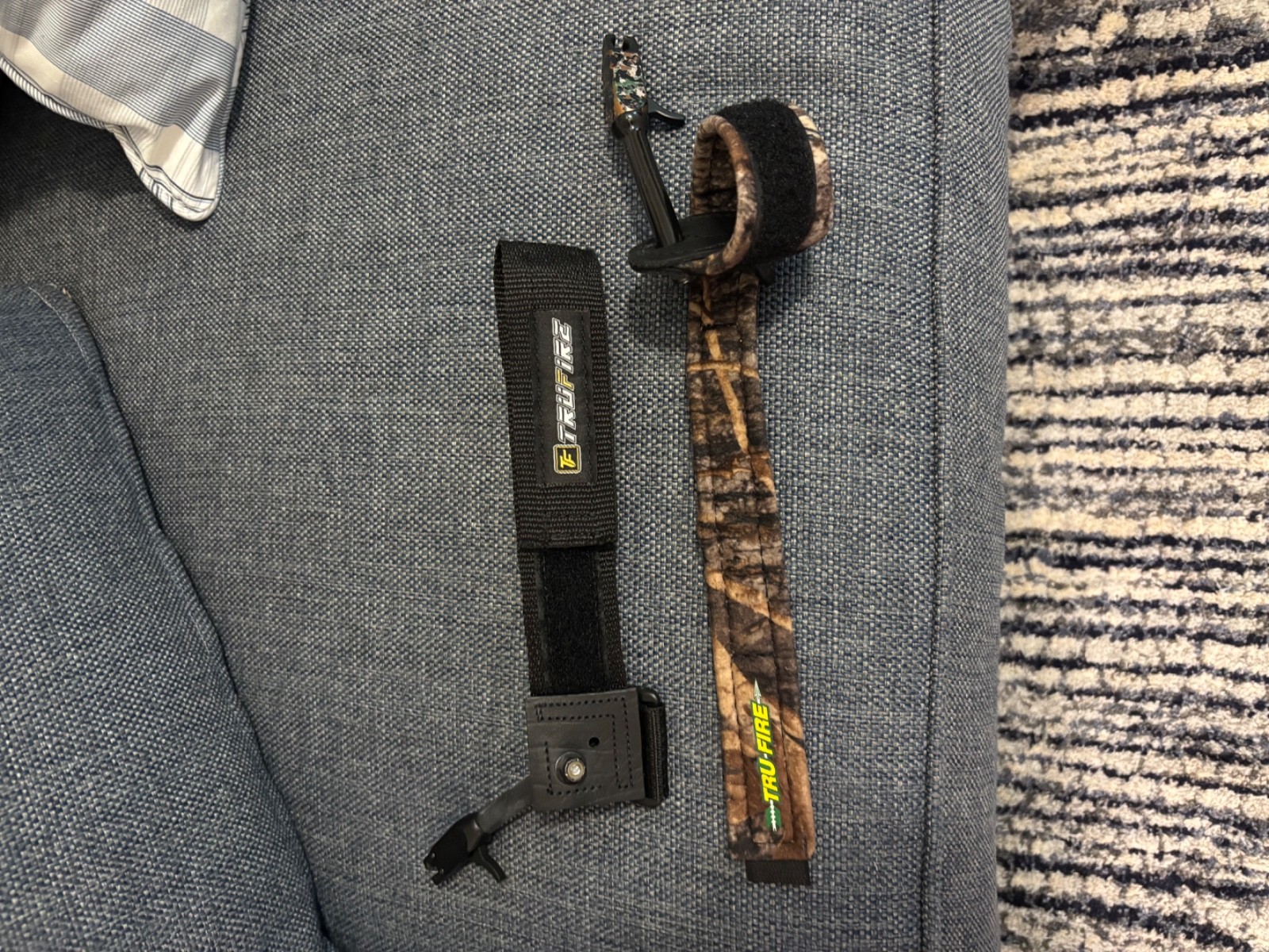 Hoyt Vipertech X compound hunting bow right hand