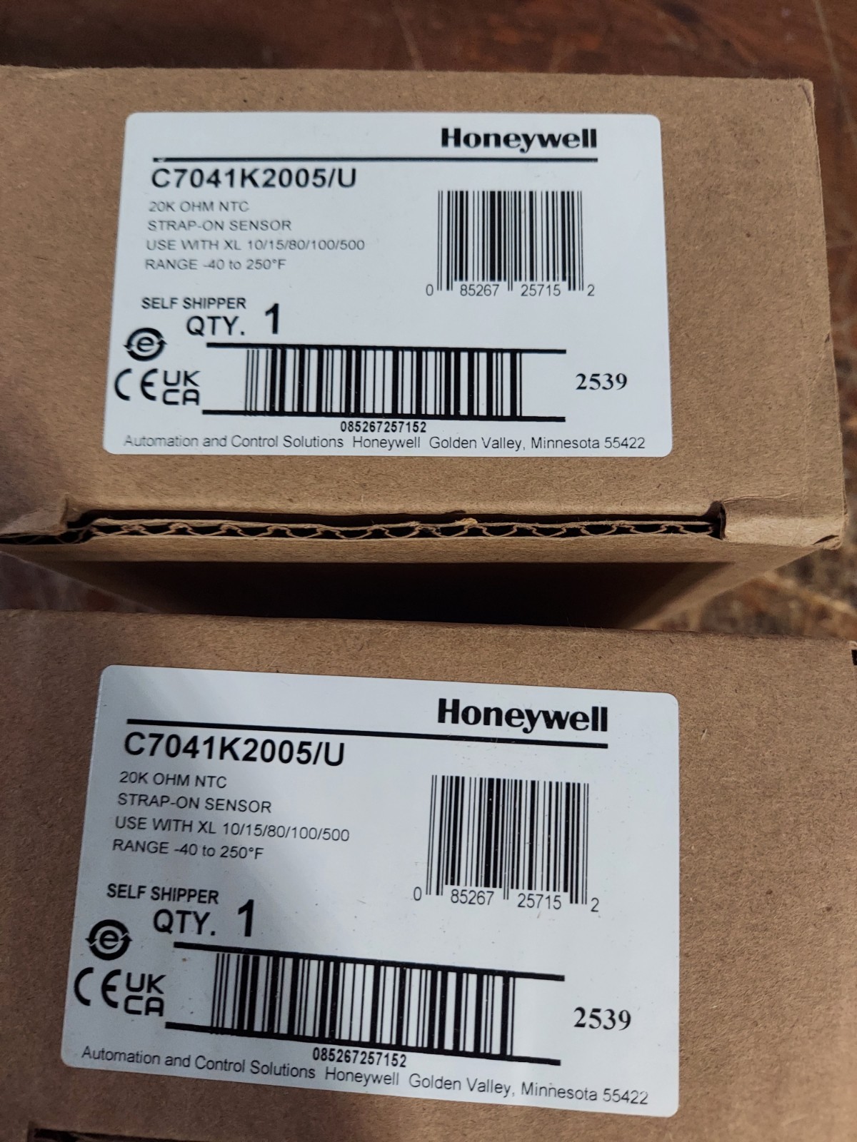 **LOT Of 2****Honeywell HVAC Duct Temperature Sensor 20k OHM C7041K2005/U