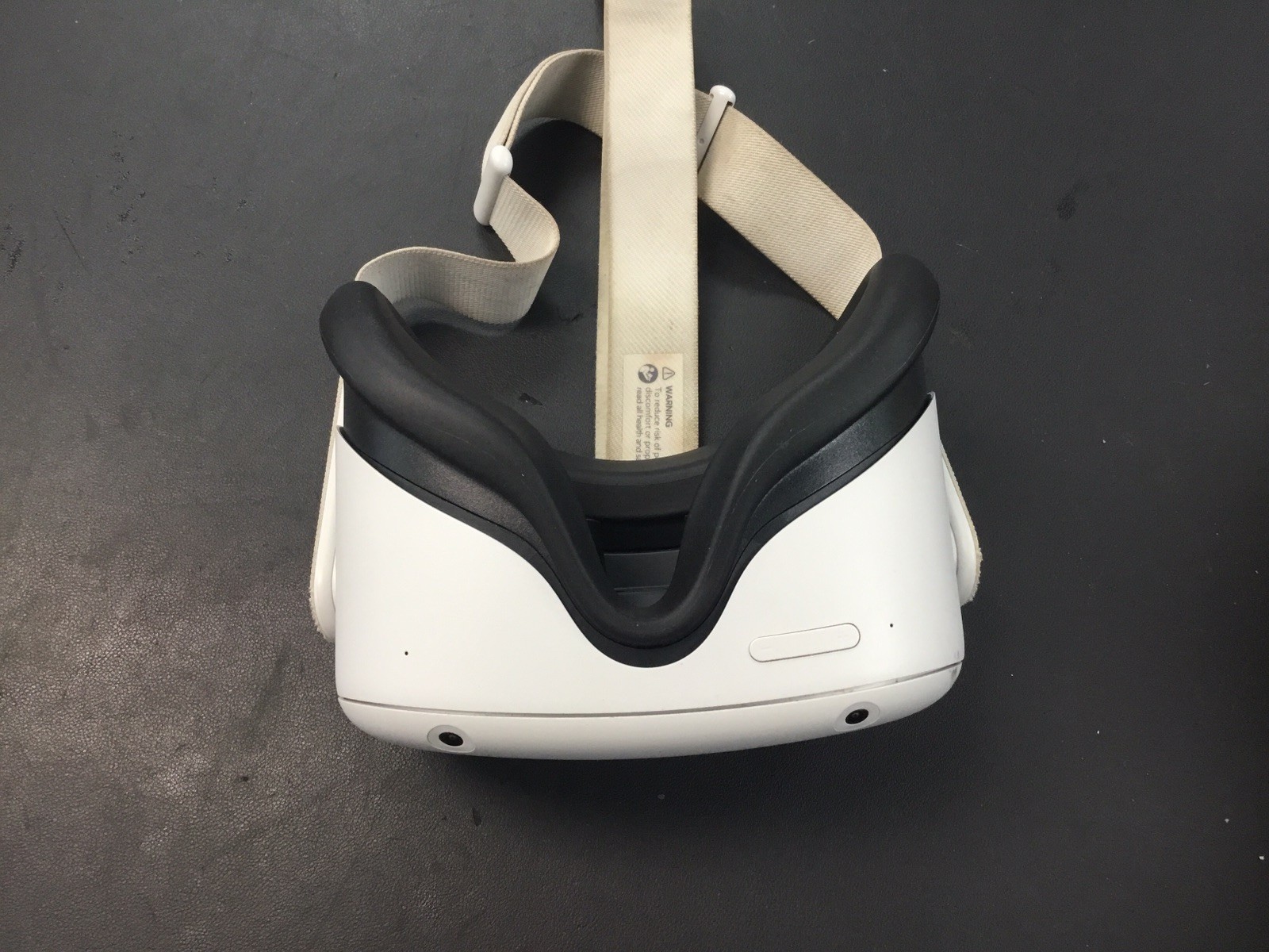Meta Quest 2 VR Headset 64GB w/ Controllers