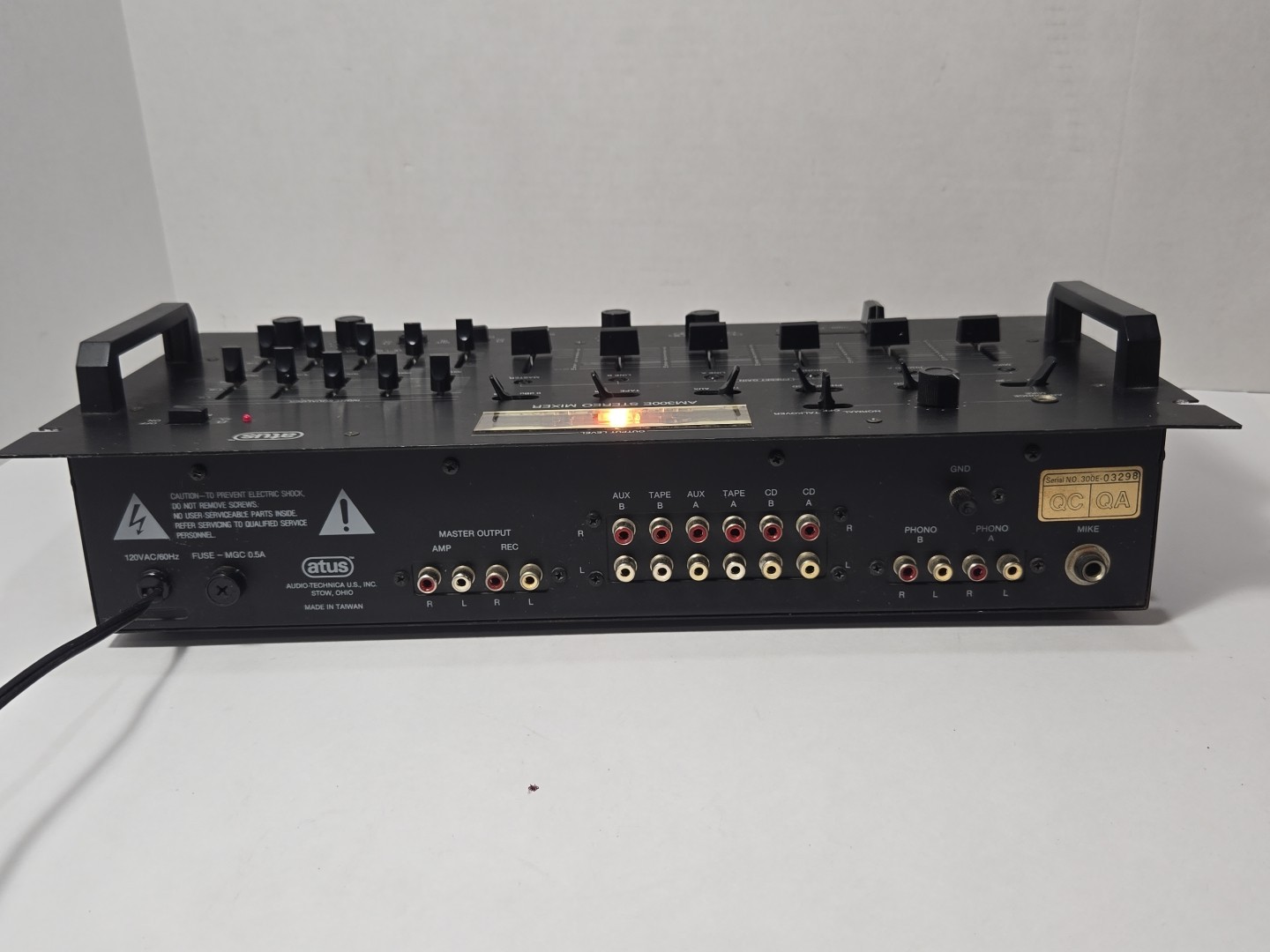 ATUS-AM300E-STEREO MIXER-POWERS ON-UNTESTED