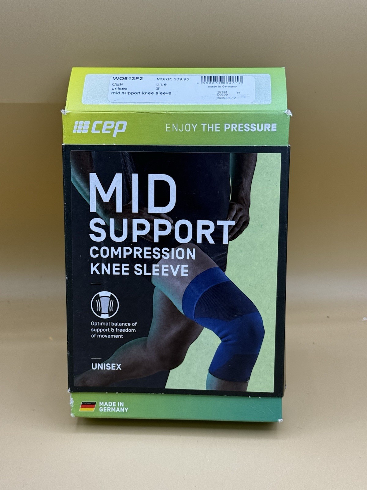 CEP UNISEX Mid Support Compression Knee Sleeve Size Small