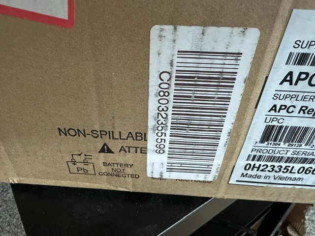 APC APCRBC133 UPS Replacement Battery Cartridge Open Box