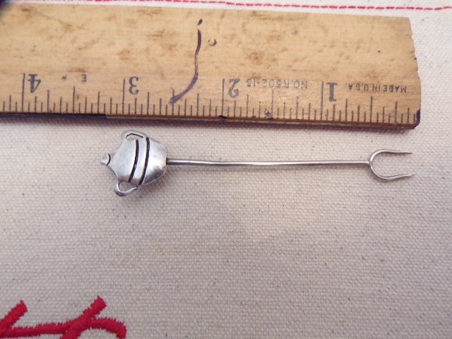 VTG Appetizer Fork with Teapot