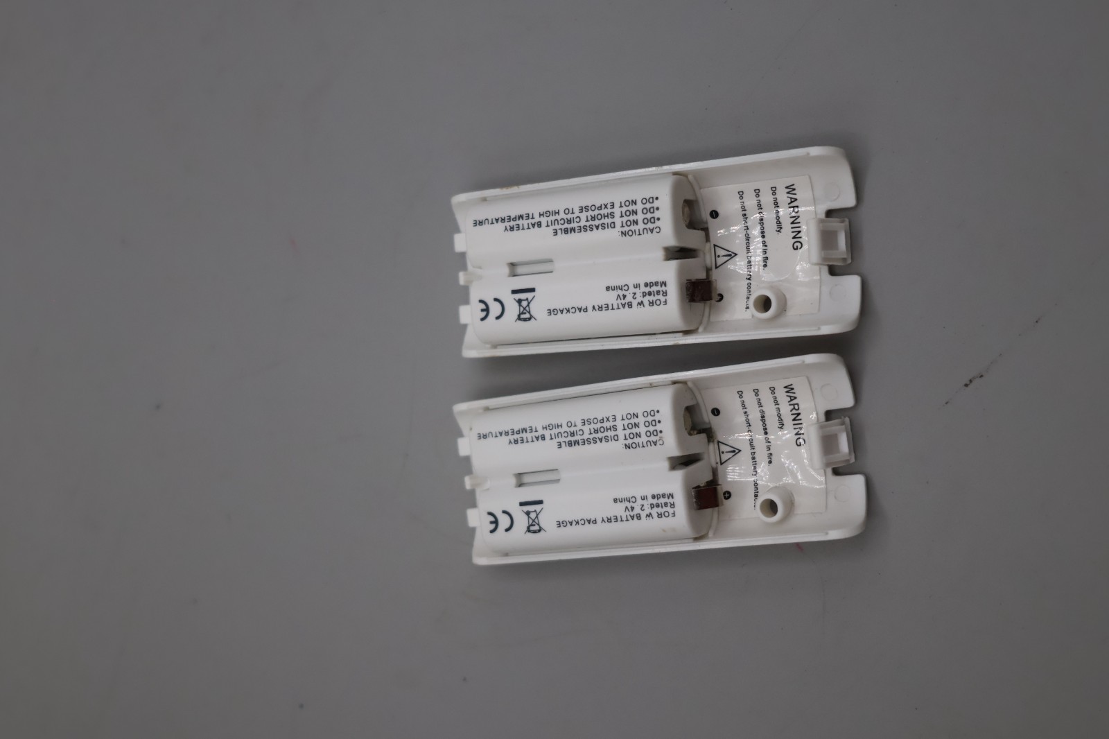 2 Pack 2800 mah Rechargeable Batteries for Wii Remote Controller (White)