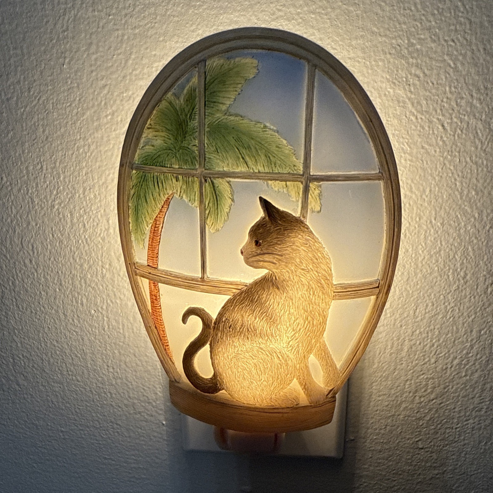 Cat Night Light from Ibis and Orchid Design New In Box Rare And Retired