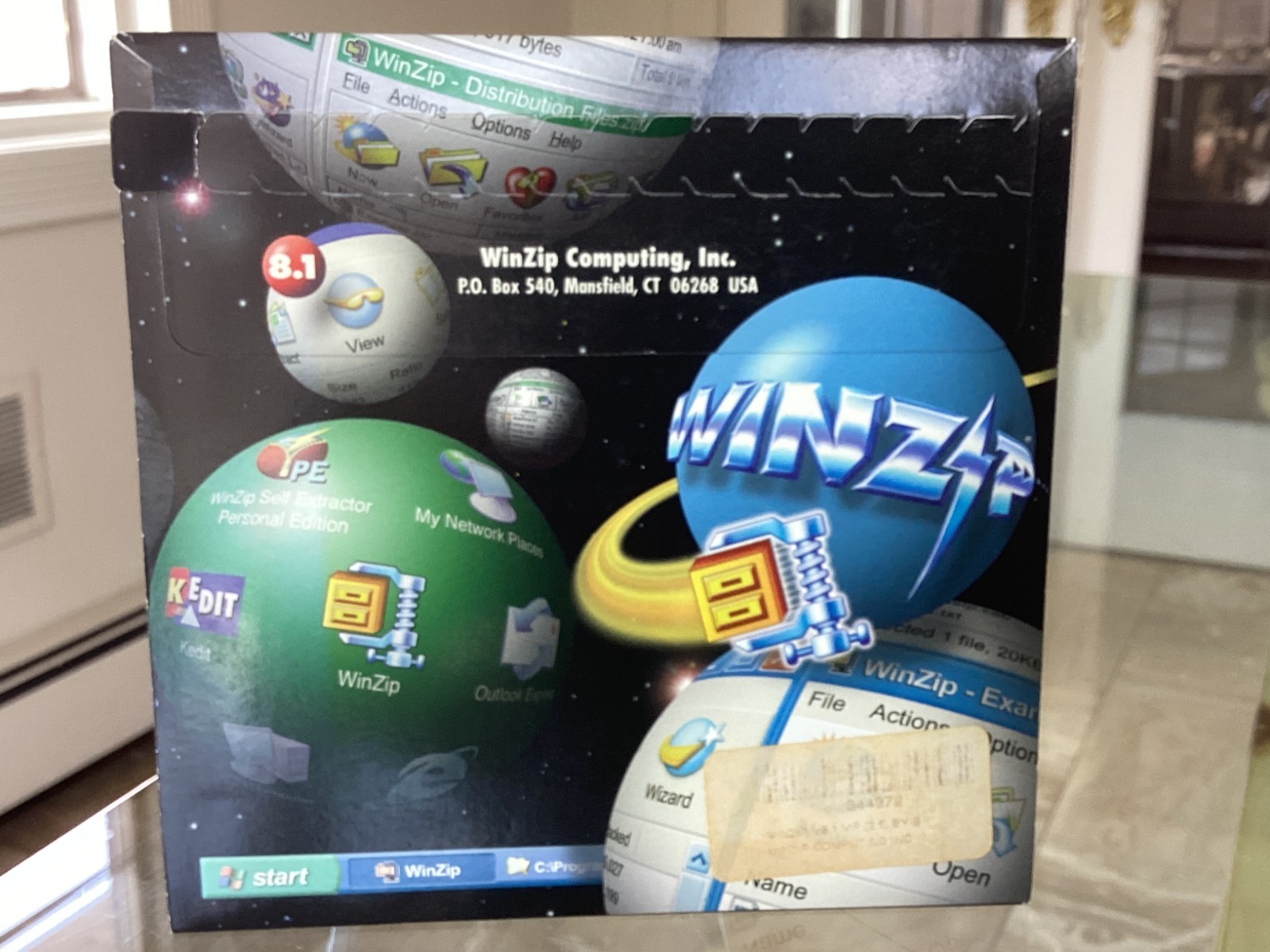 Rare 2001 SEALED VINTAGE  Winzip 8.1 Floppy Disk Windows 95 98 Vista Me  AS IS