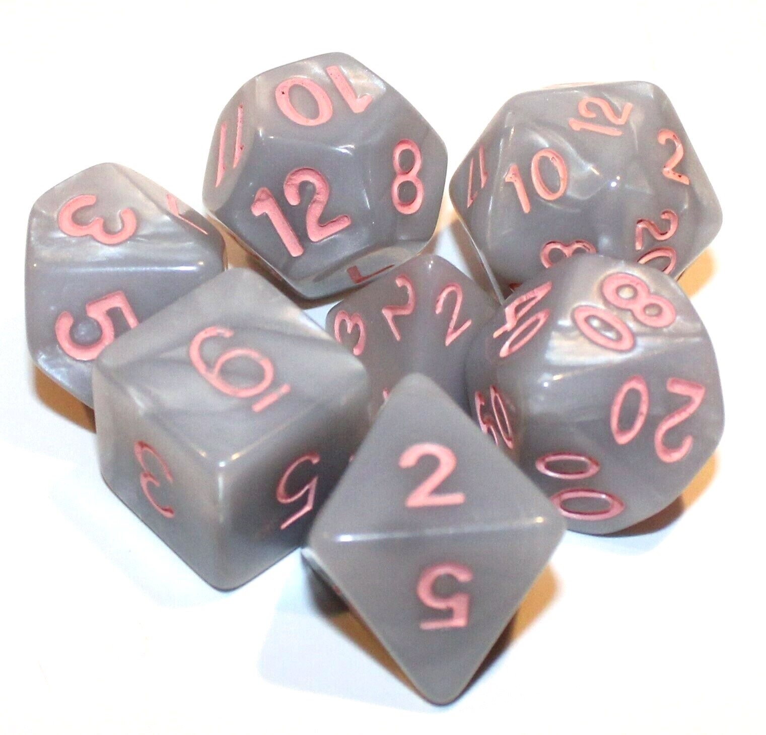 7 Piece Gray Marble Polyhedral Dice Set w/ Pink Numbers – Gray Dice Bag