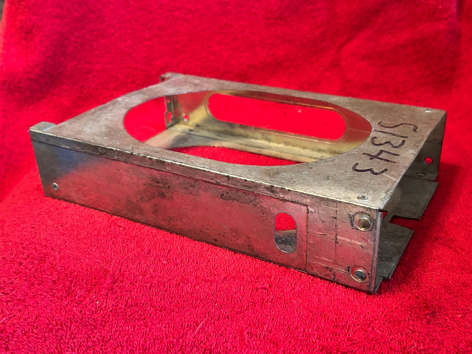 MOUNTING TRAY FOR KING KX 155 NAV/COMM