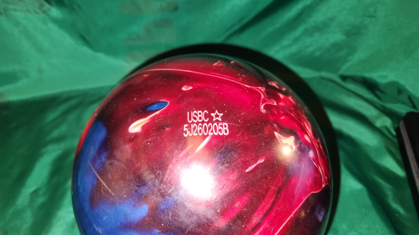 Hammer Black Widow Limited Bowling Ball 15# Preowned Span 3 7/8" Lefty
