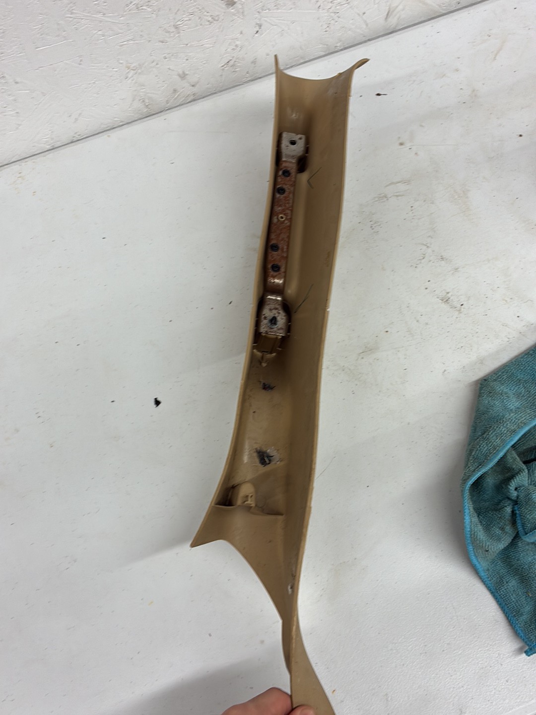 2012 Ford F-250 Pickup Left A Pillar