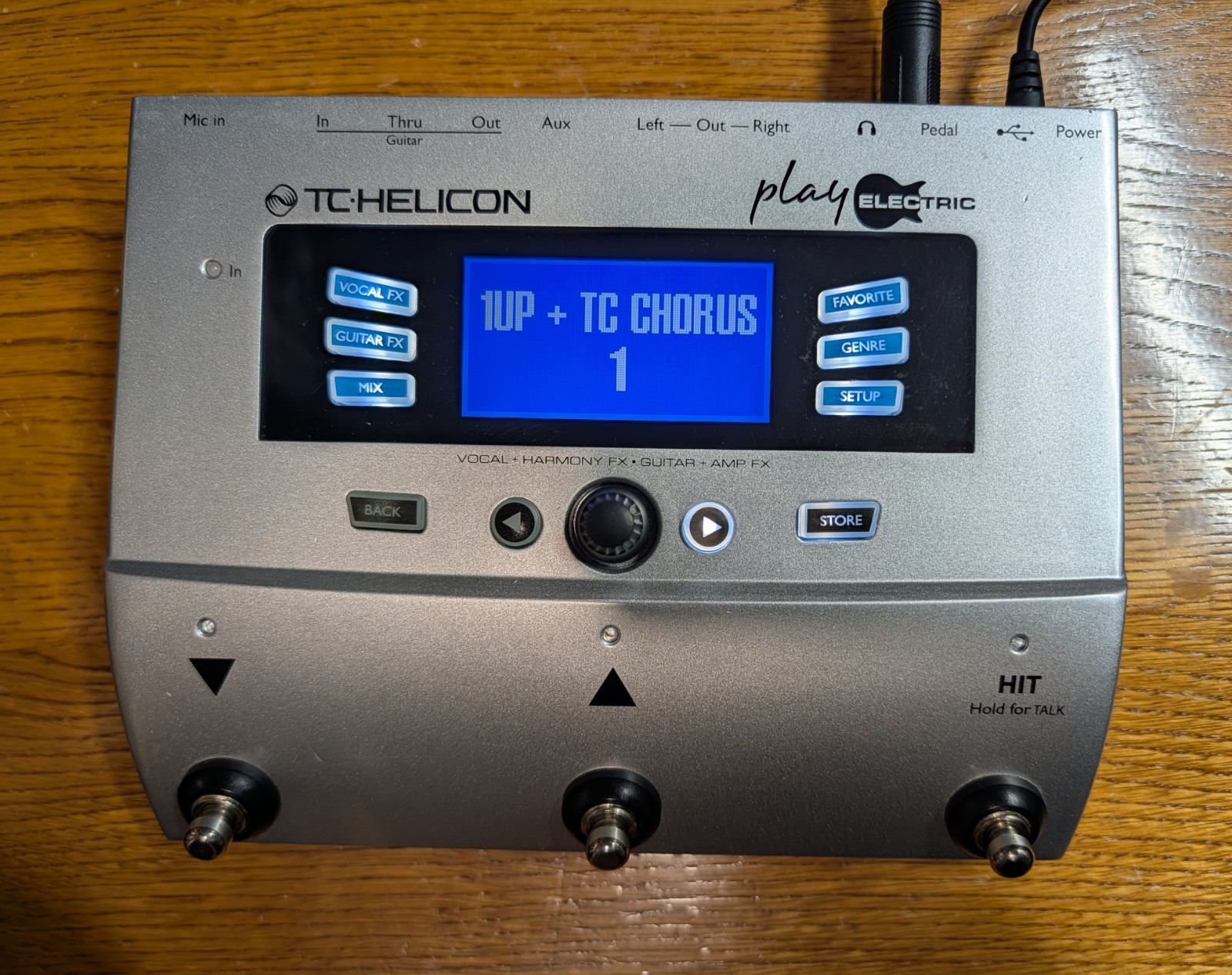 TC Helicon Play Electric/ Vocal & Guitar Effects
