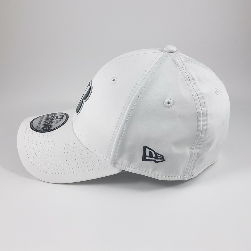 BRIDGESTONE GOLF MENS NEW ERA 39THIRTY FITTED CAP HAT M/L WHITE NEW w/ TAG 2177