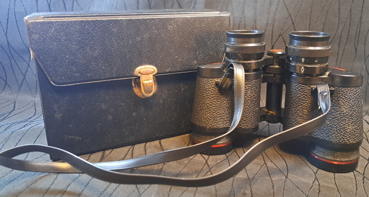 Simmons 7x35 Wide Angle Binoculars Model 1103 w/ Case – Works Great