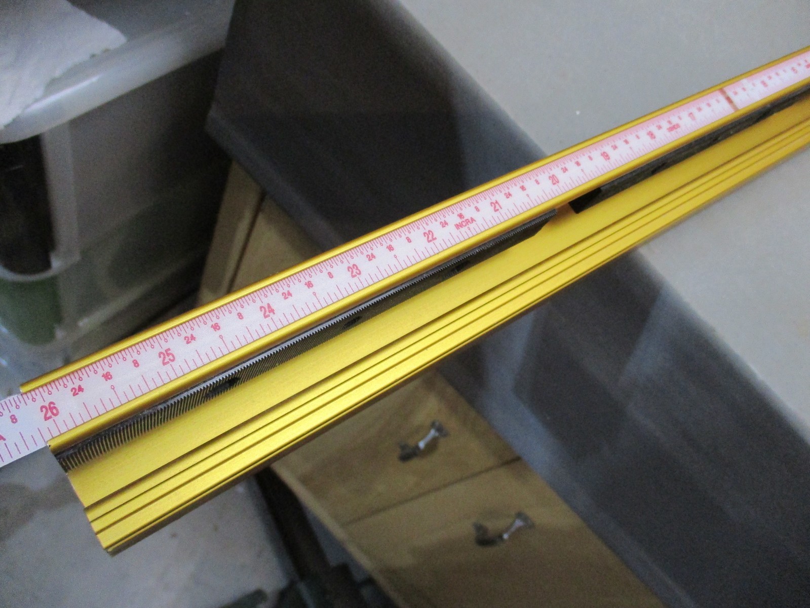 The Miter Gauge by Incra