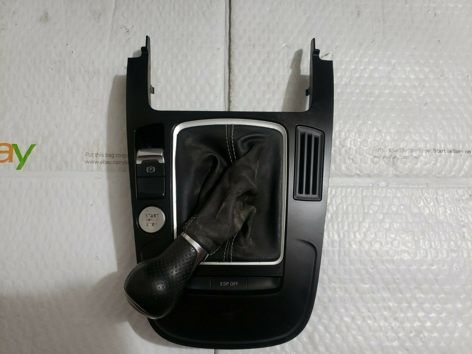2009 09 AUDI A4 SIX SPEED SHIFT BOOT KNOB ESP PART SWITCH TRIM OEM