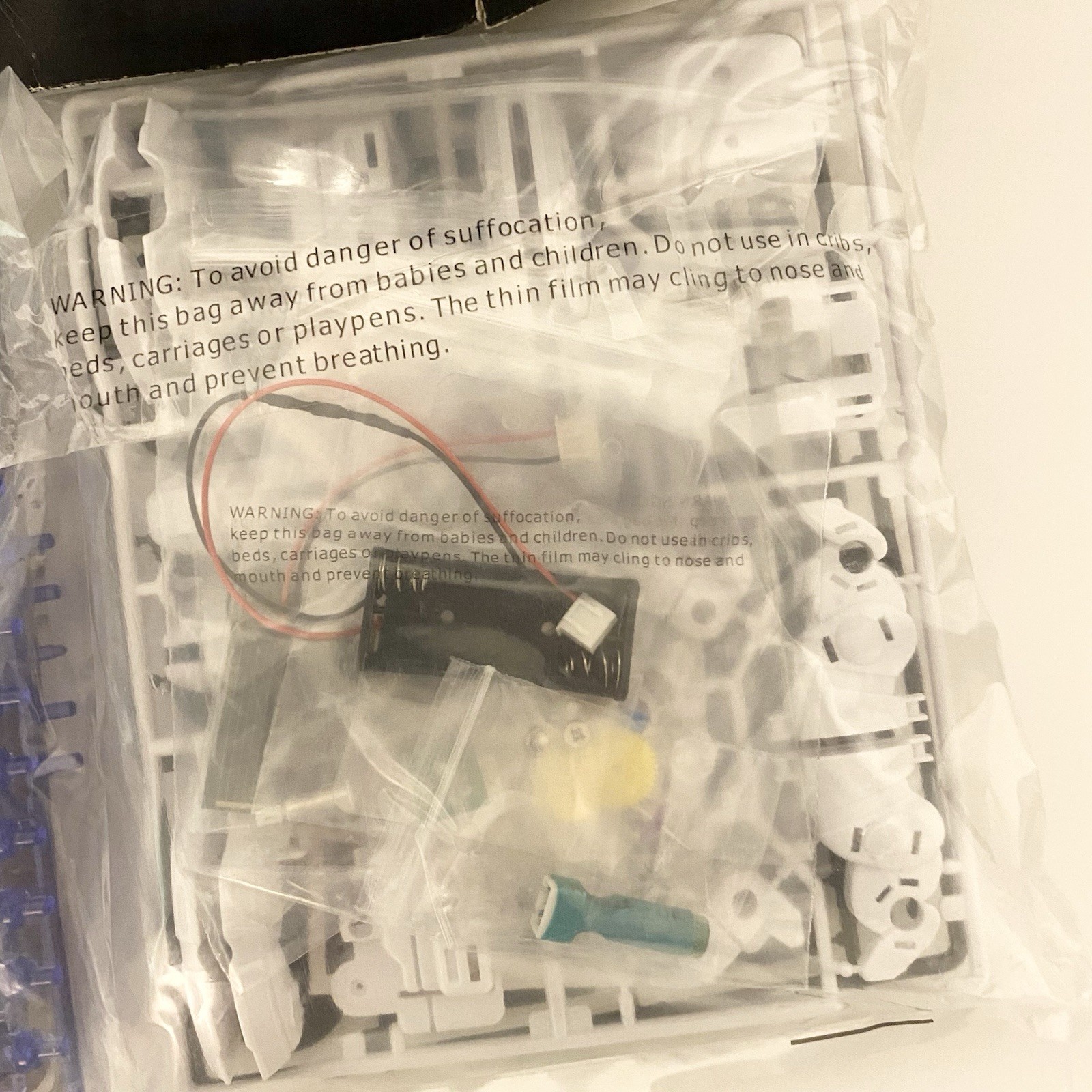Kids Discovery Build & Create Robotics Kit Open Box