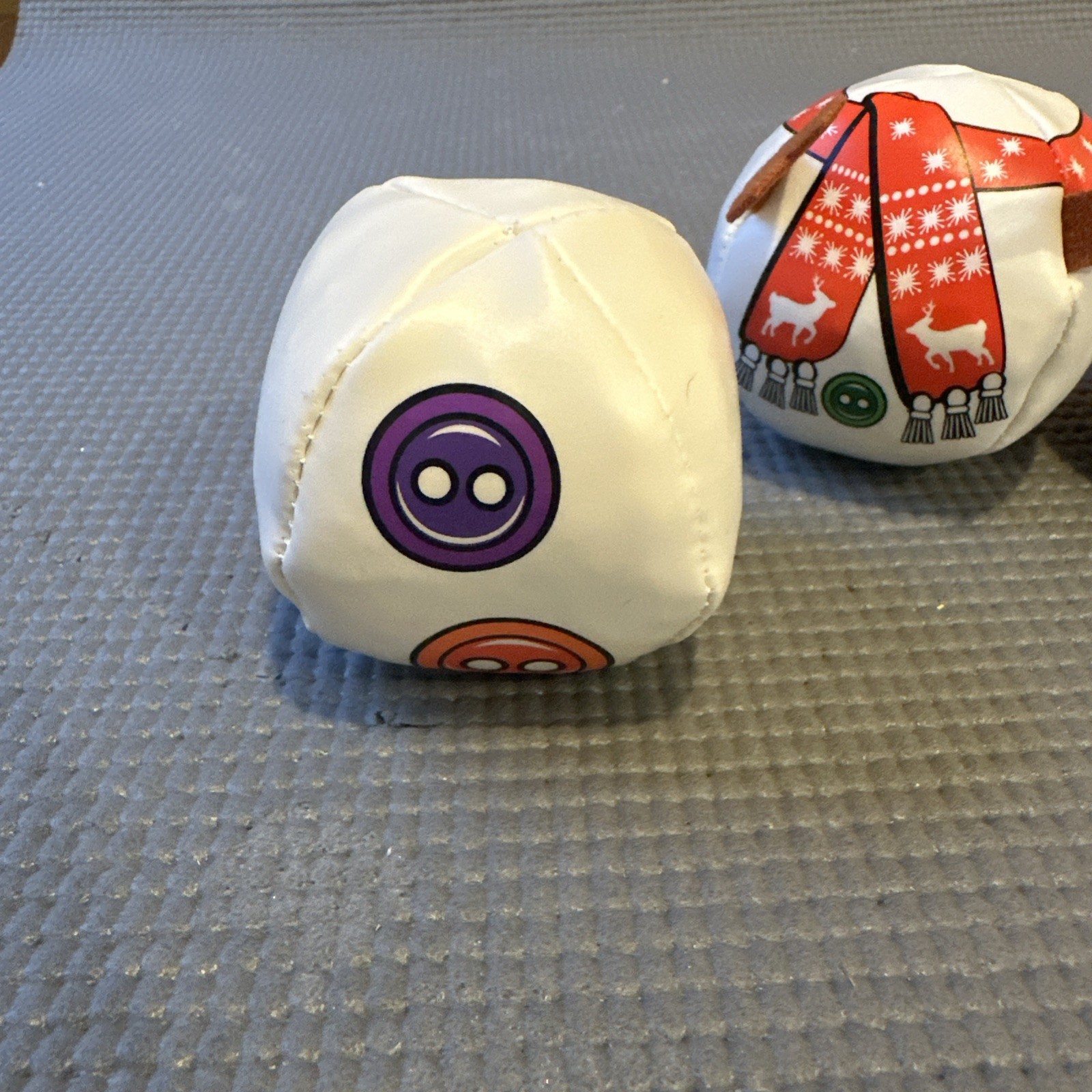 Bean Bag Snowman Juggling Balls