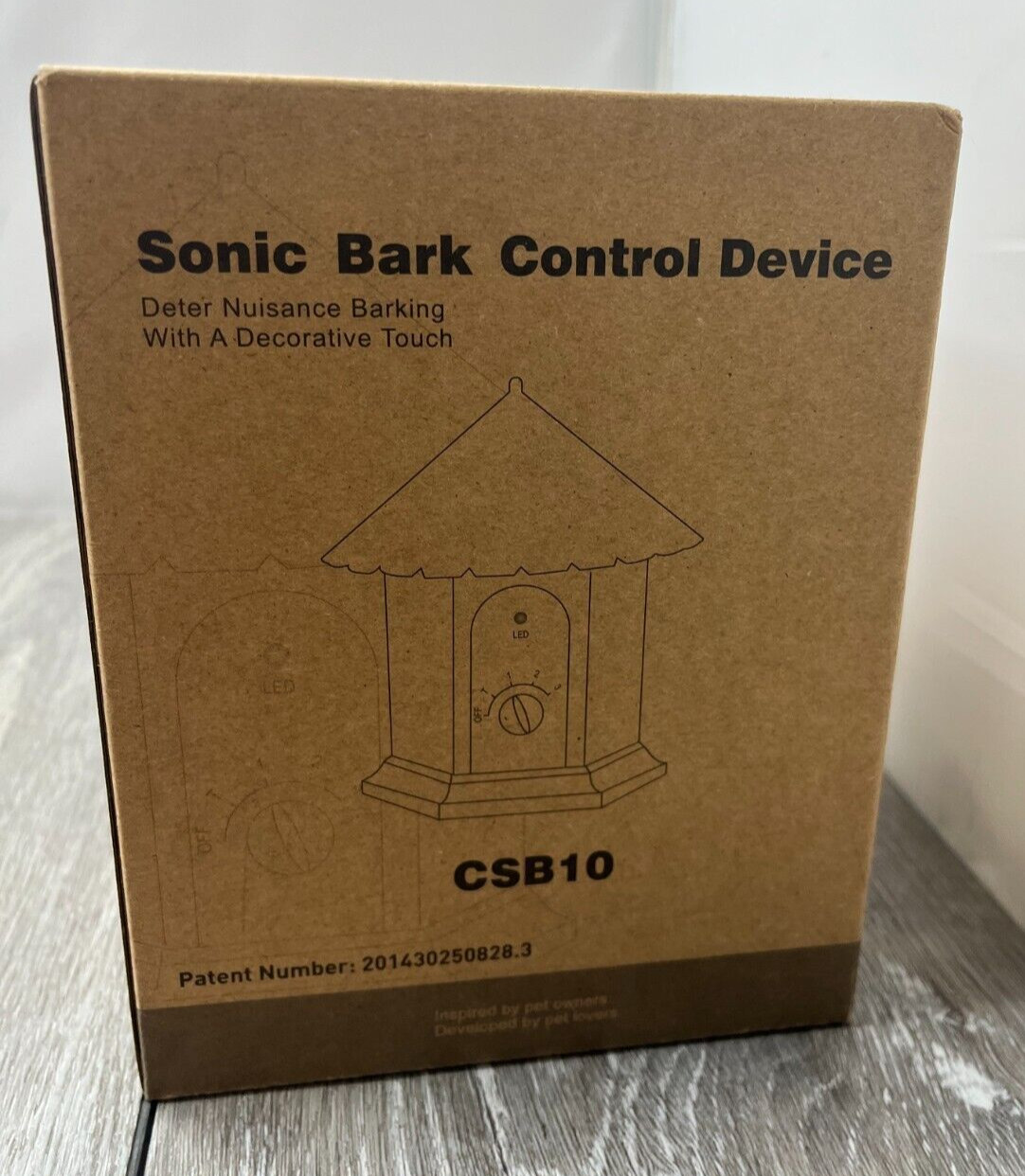 CSB10 / CSB12 Outdoor Sonic Bark Control Device, 50 FT Range, Assorted Design