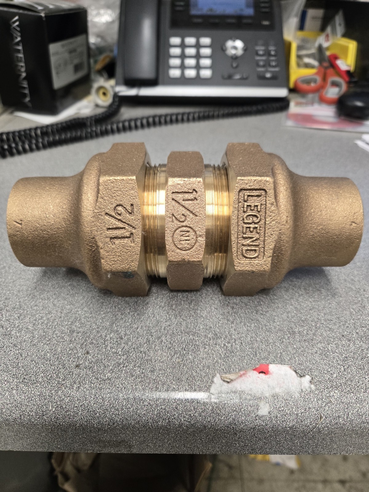 LEGEND 1-1/2" NO LEAD HAMMER FLARE UNION (313-107NL) *BRAND NEW NEVER INSTALLED*