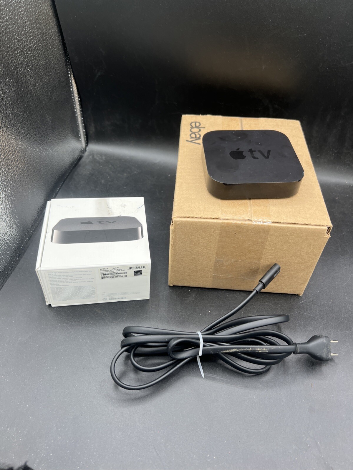 Apple TV 3rd Generation 1080P Media Streaming Player A1469 With Power Cord