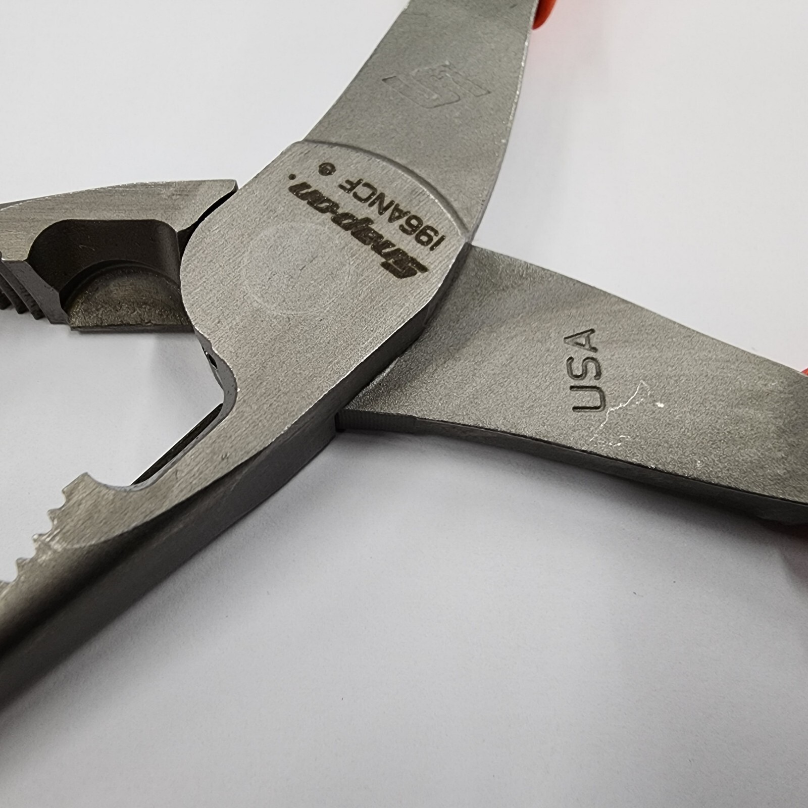 Snap-on Tools USA 9" ORANGE Needle Nose Pliers w/Cutter & Side Fastener 196ANCF