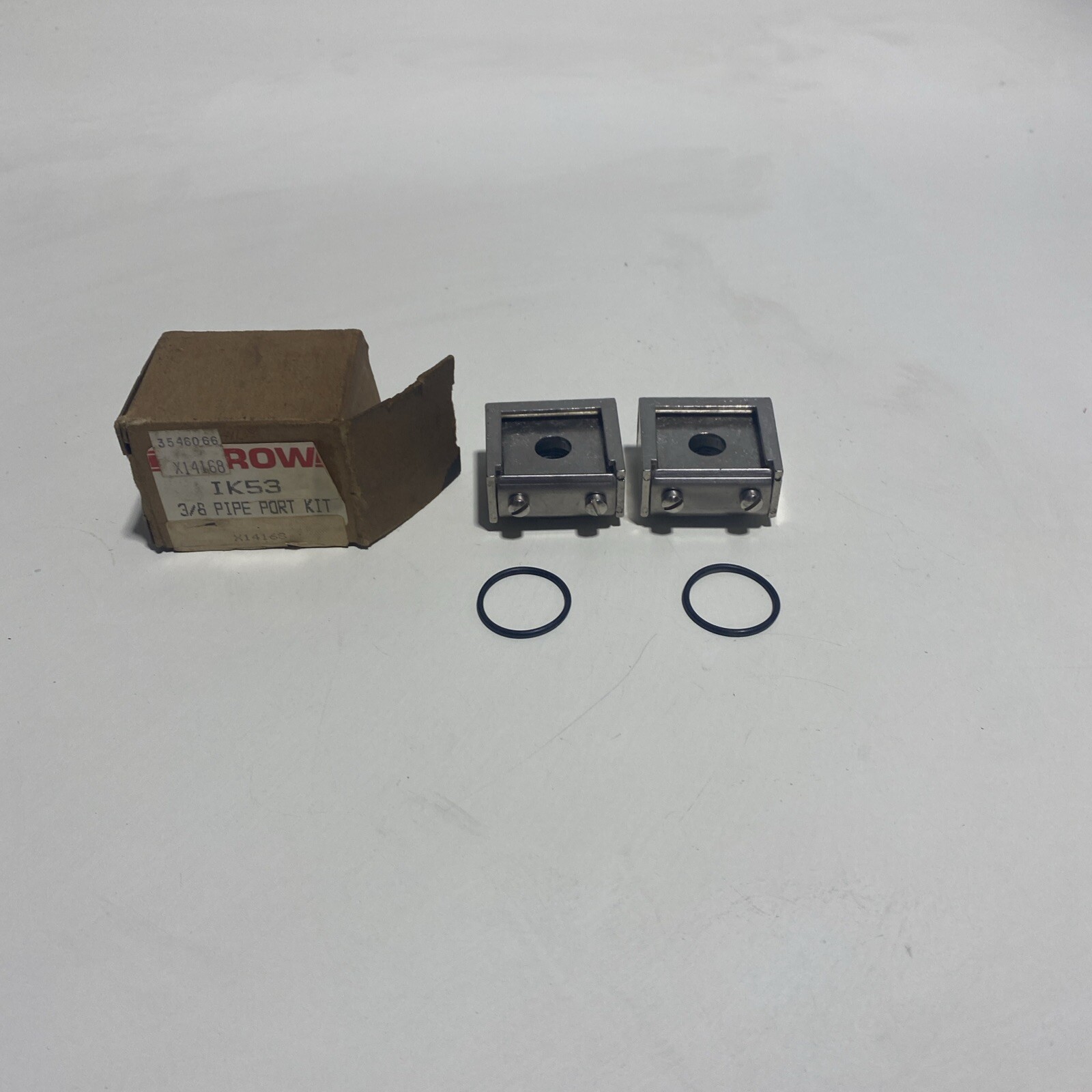 Arrow IK53 3/8 Modular Pipe Port Kit  6C