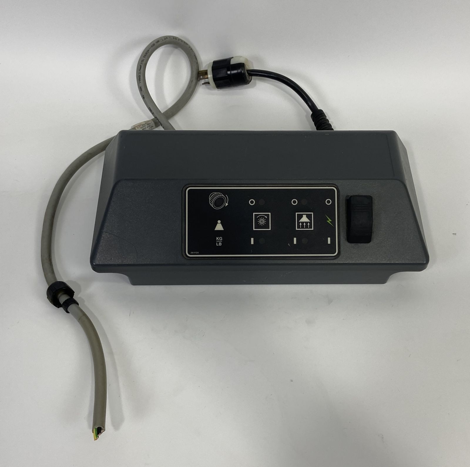Advance Aquaclean 15 Carpet Extractor Control Panel