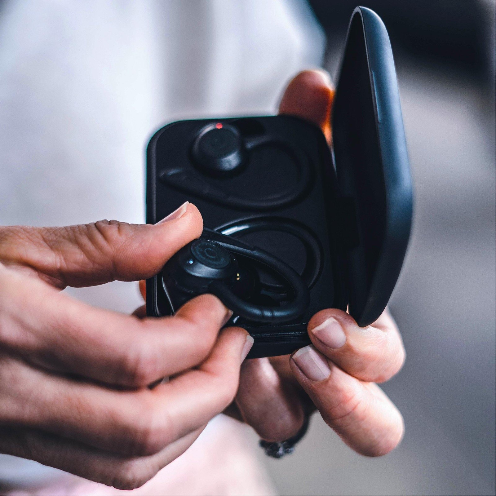 Echelon Wireless Earbuds