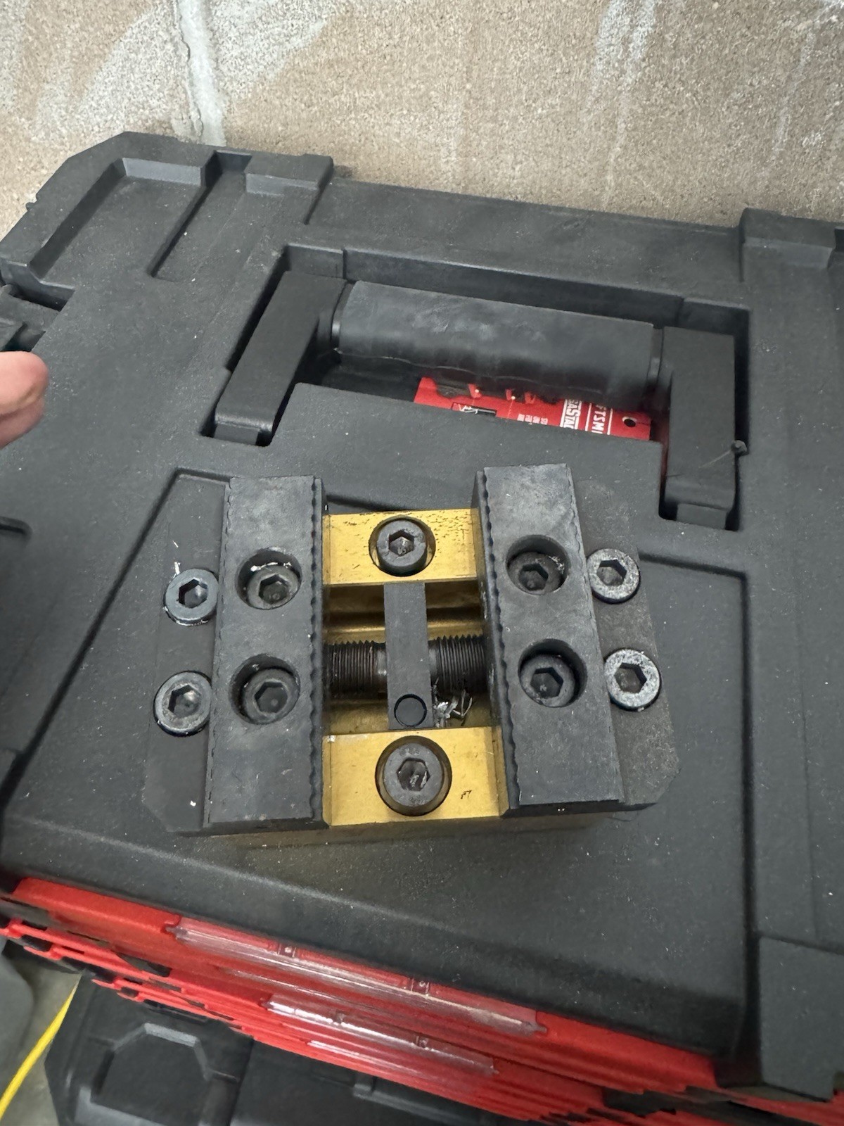 5th Axis V75100X Self Centering Metric Vise 75mm x 100mm