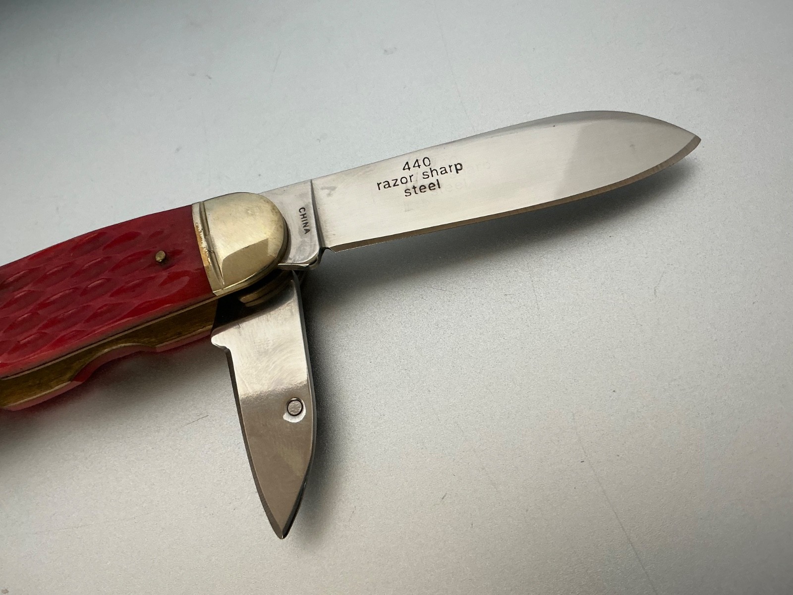 Rough Rider Camp/Scout Pockeknife Red Jig Bone RR573