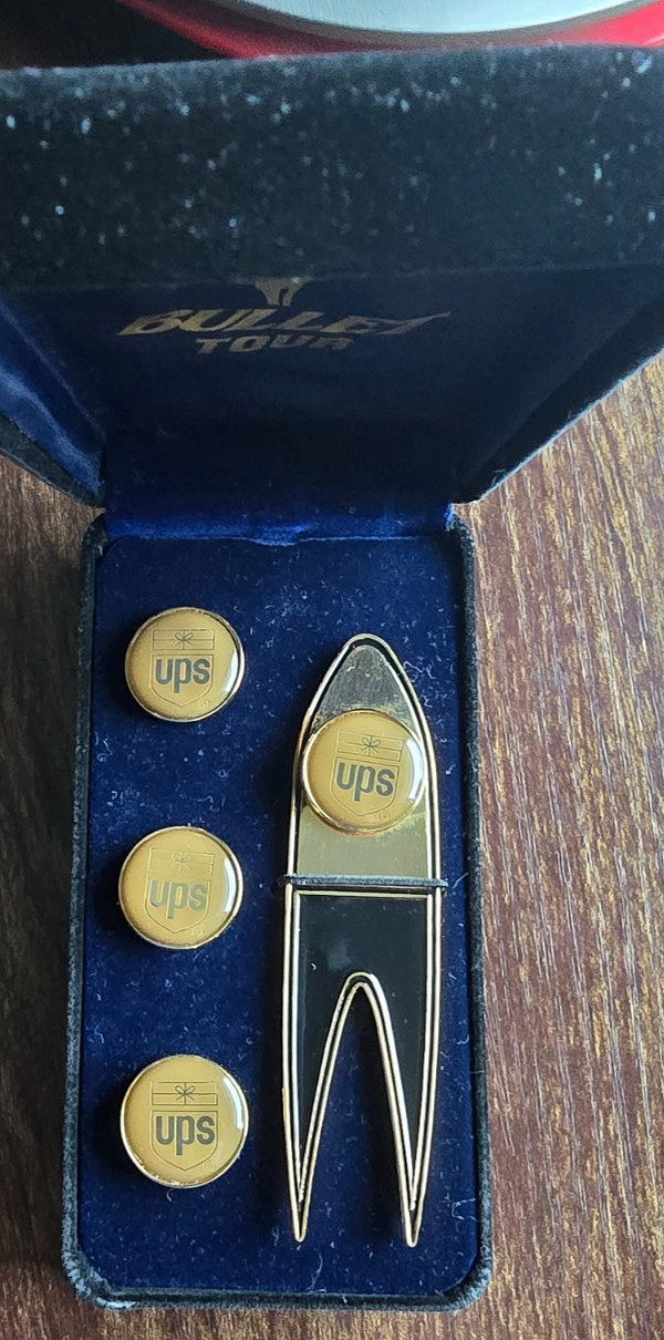 Bullet Tour UPS Golf Divot Repair Tool & Ball Marker Set