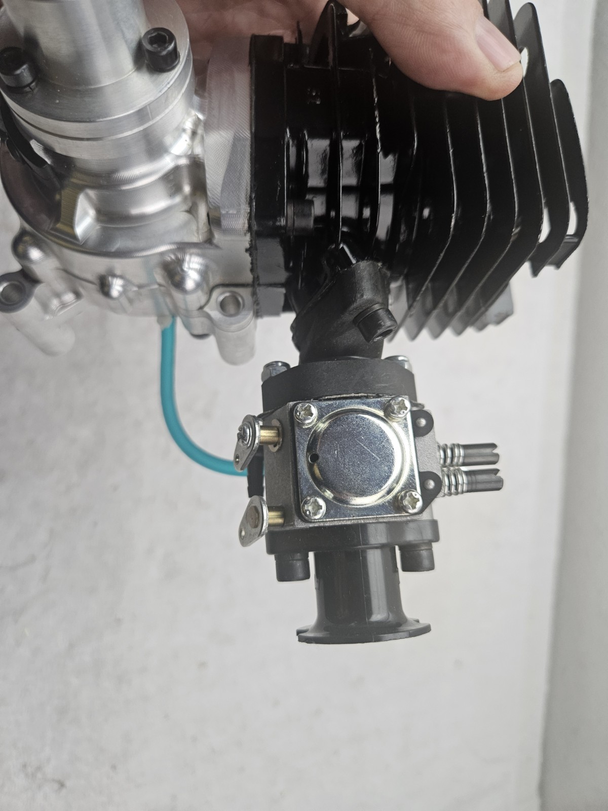 TURNIGY 52 RC ENGINE NEW