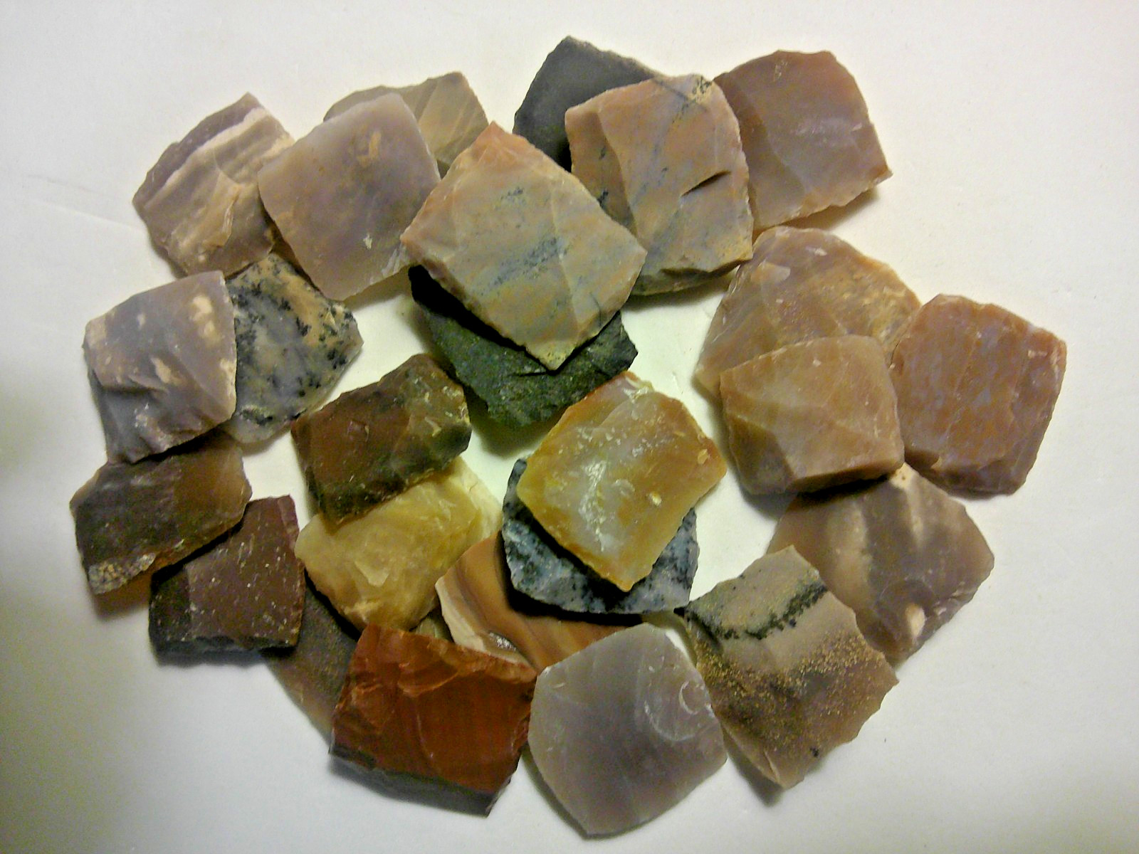 3/4 Inch Flints - 18th Century Style Gun Flints for Flintlocks -24 pieces