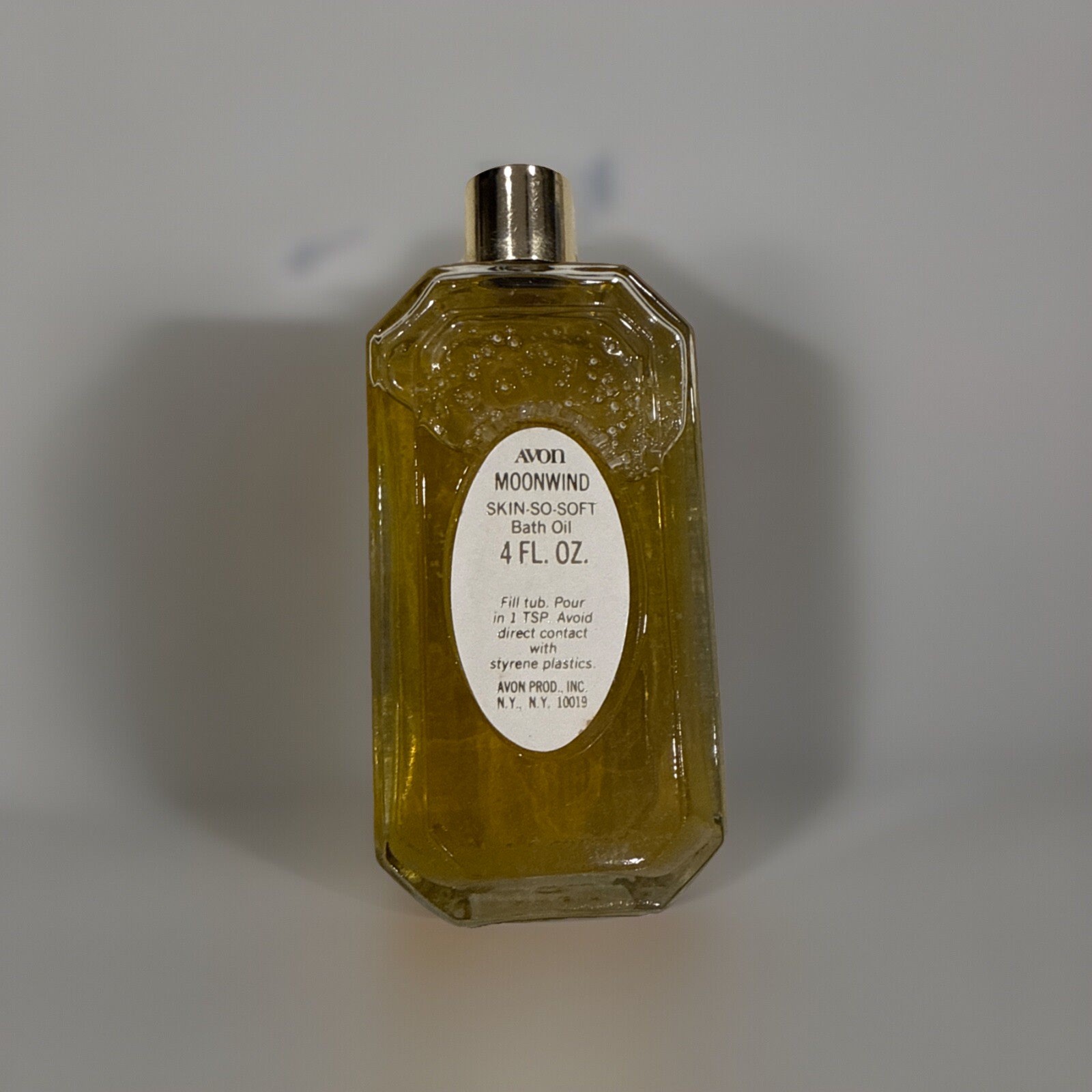 New Vintage Avon Sonnet Skin-so-Soft Bath Oil 4 Fl Oz - New Old Stock