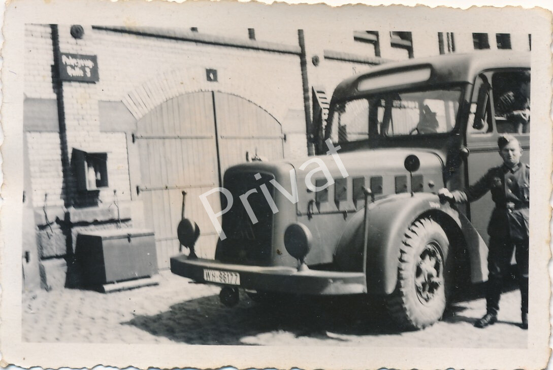 Photo WW II Wehrmacht Soldiers Truck Magirus Identification K1.30