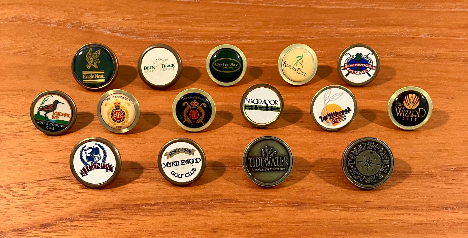 15 Myrtle Beach Golf Clubs Courses Resorts Metal Stem Logo Golf Ball Marker Lot