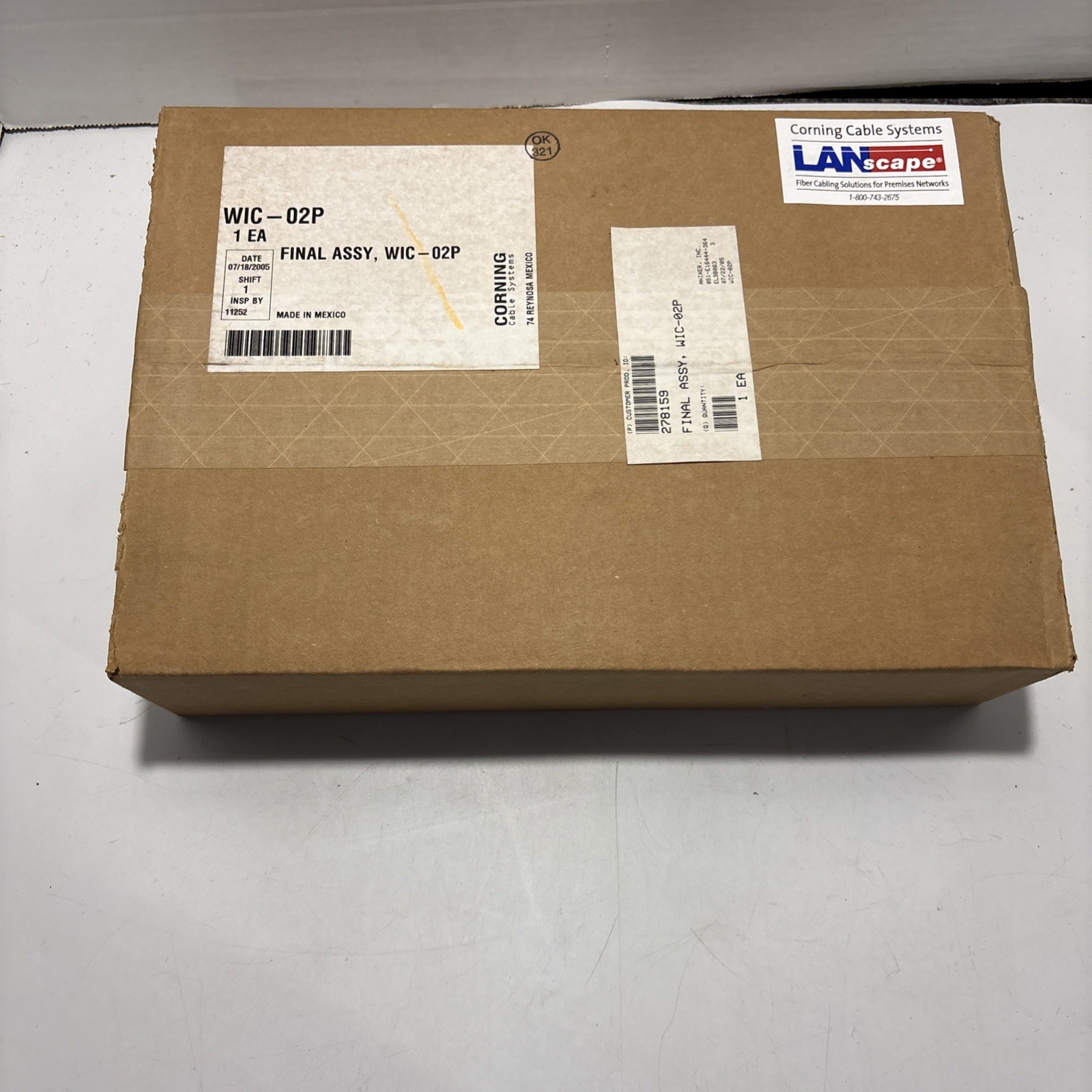 NEW CORNING WIC-02P Wall Box For 2 CCH Panels New Old Stock