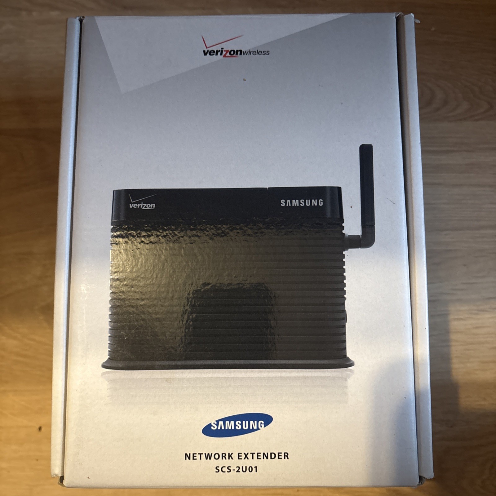 Samsung Verizon Wireless Network Extender SCS-2U01 Cell Phone Signal Booster