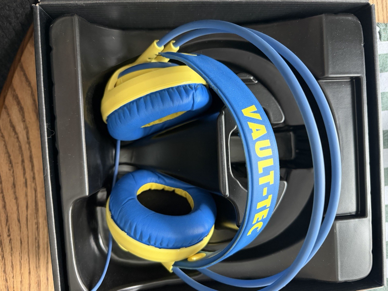 SteelSeries Siberia V3 Headset Fallout 4 Vault 111 Edition