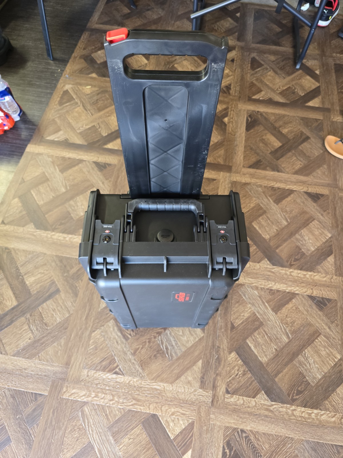SKB Injection-Molded 2U ISeries Studio Flyer Rack Case Handle Wheels