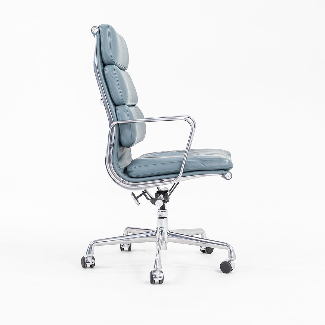 2005 Herman Miller Eames Soft Pad Executive Desk Chair in Blue Leather 15x Avail